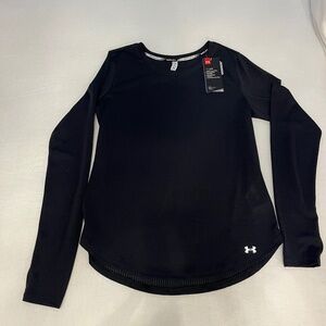 Brand New Women's UNDER ARMOUR Run Top, Size Medium